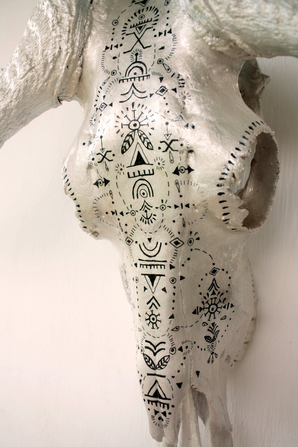 Hand painted black wildebeest skull by The Adorned close up of lifework